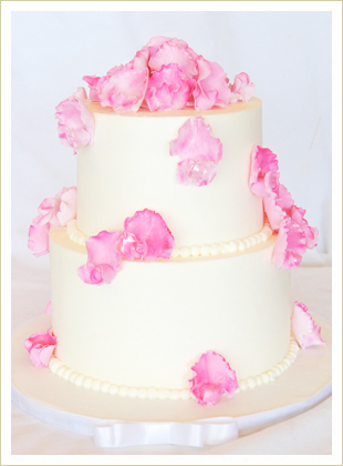 Sweet Pea Buttercream Cake
